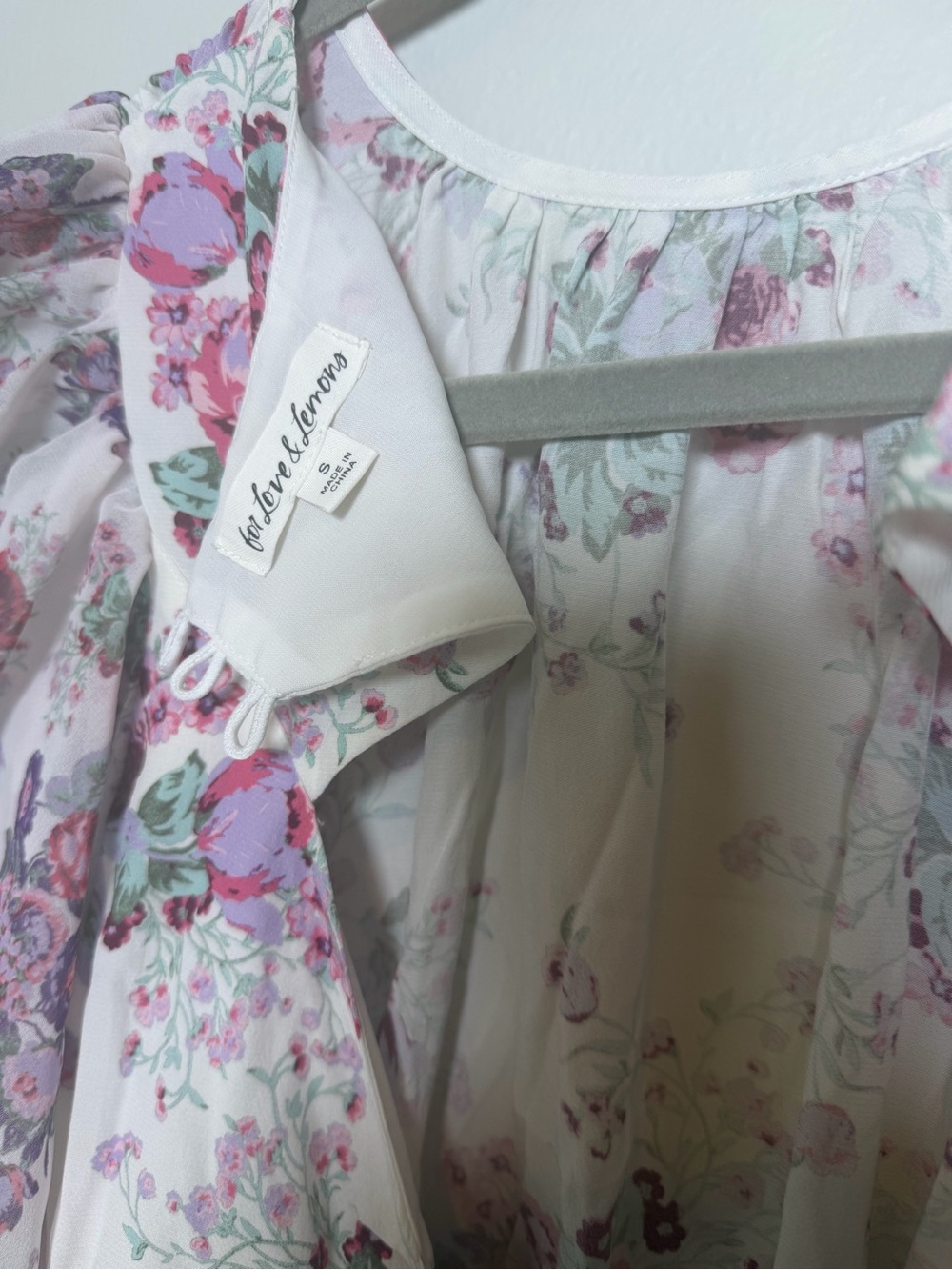 For Love & Lemons White Midi w/ Pink & Purple Floral Print Ruching & Open Back S - Picture 7 of 14